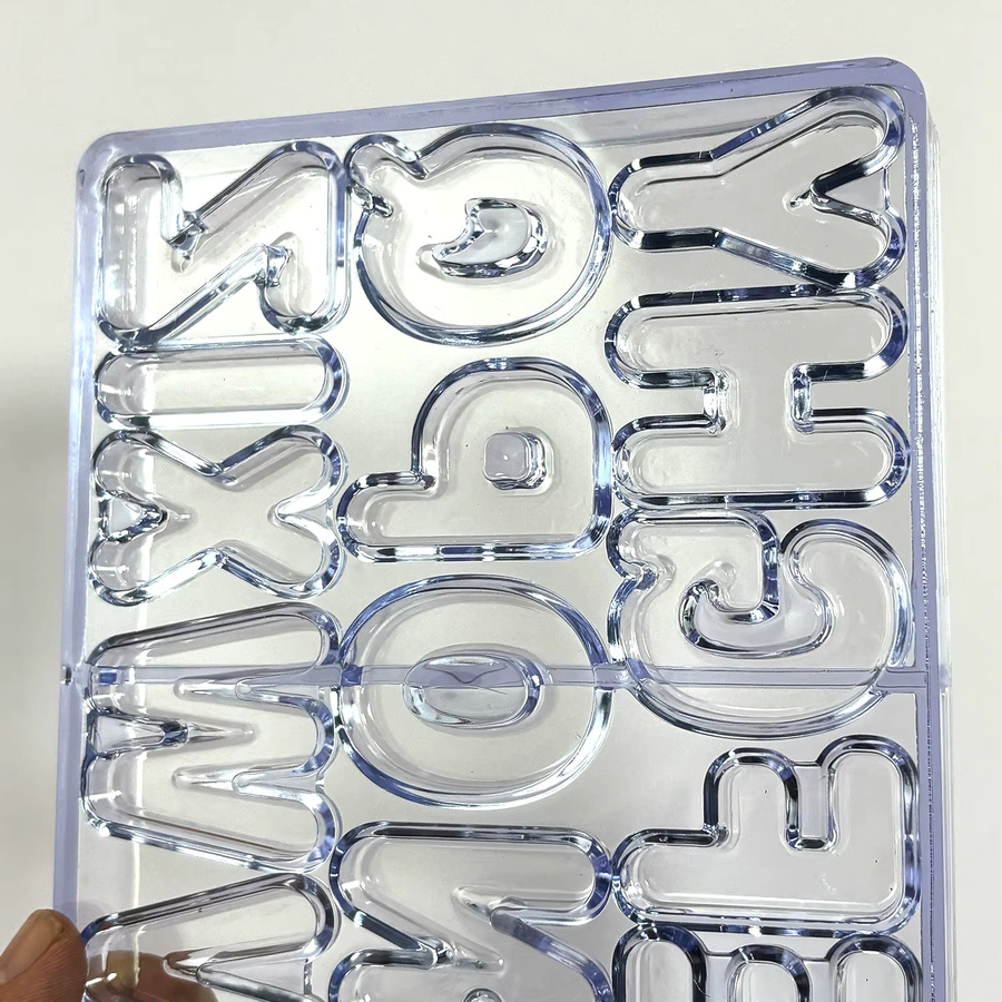 ALICAKE Schokoladenform Englisches Alphabet aus transparentem Polycarbonat, B/T/H: 27,5 x 26,0 x 13,5 cm - Bild 4