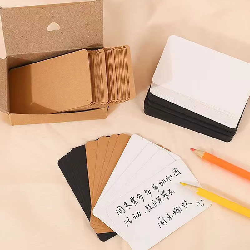 100 Stück Kraftpapier Set mit Grußkarten, Postkarten und Umschlägen in Weiß und Schwarz mit runden Kanten - Bild 2