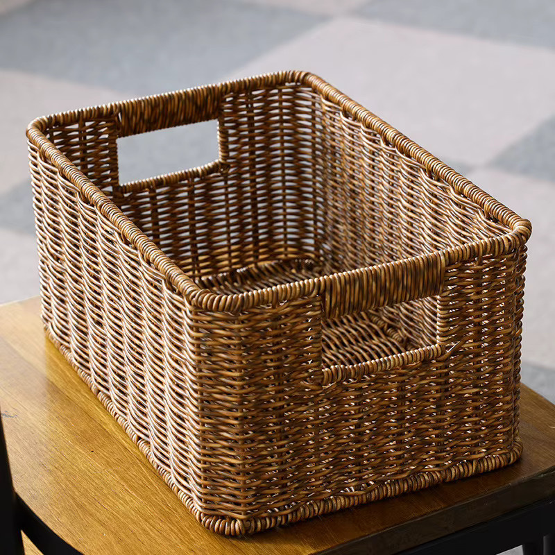 Aufbewahrungskorb aus Kunststoff in Rattan-Optik, braun, B/T/H: 27,0 x 17,0 x 14,0 cm - Bild 4