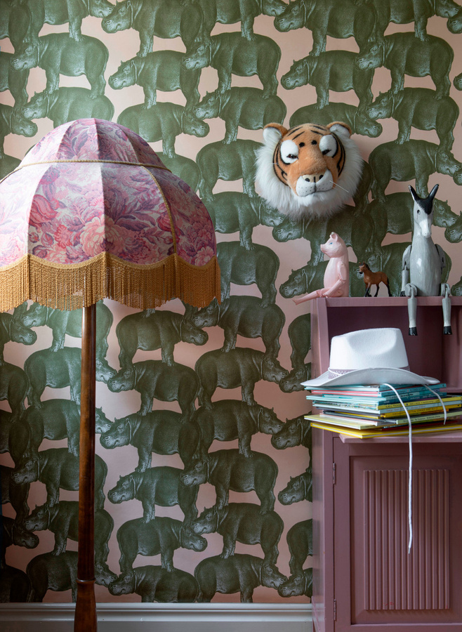 Studio Lisa Bengtsson Tapete Hippo in Pink und Grau mit Tiermotiv aus Vlies - Bild 1