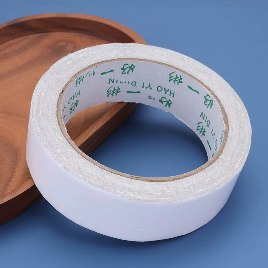 Doppelseitiges Hotmelt-Klebeband aus Vliesstoff in Weiß für Saumband und Haushaltsreparaturen ohne Nähen - Bild 2