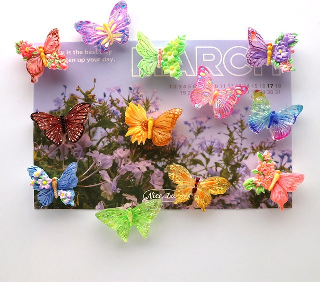 12 Stück bunte Schmetterlings-Blumen-Kühlschrankmagnete aus Kunstharz für Schule, Büro und Zuhause - Bild 1