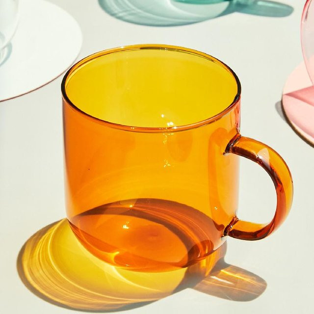 Hitzebeständiges Glas Kaffeeglas mit Henkel in Bernstein, Modernes Trinkglas für Frühstück und Milch, 350 ml - Bild 1