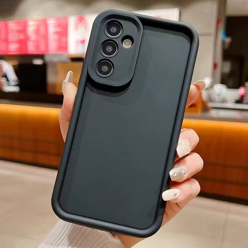Stoßfeste Silikonhülle mit Step Cut Design für Samsung Galaxy A-Serie in Schwarz - Bild 6