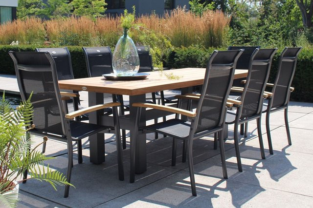 Hartman Garten-Essgruppe Yasmani/Alice in Anthrazit aus Aluminium und Teakholz mit 8 Stapelsesseln, Tisch B: 240 cm, T: 100 cm - Bild 1