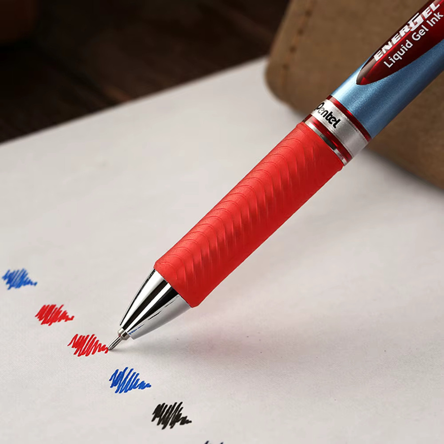 Pentel Energel BLN75 Gel-Stift mit Nadelspitze 0,5 mm in Schwarz, Rot oder Blau - Bild 4