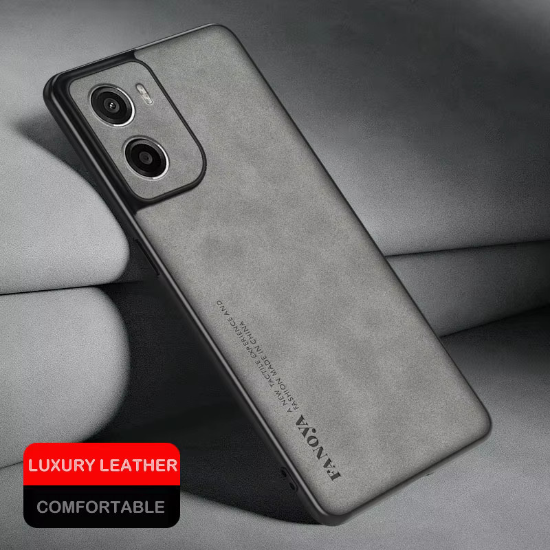 Schutzhülle aus Lammfell-Leder für Motorola Moto G06, Moto G56 und G86 in Grau mit Stoßfestigkeit und Objektivschutz - Bild 3