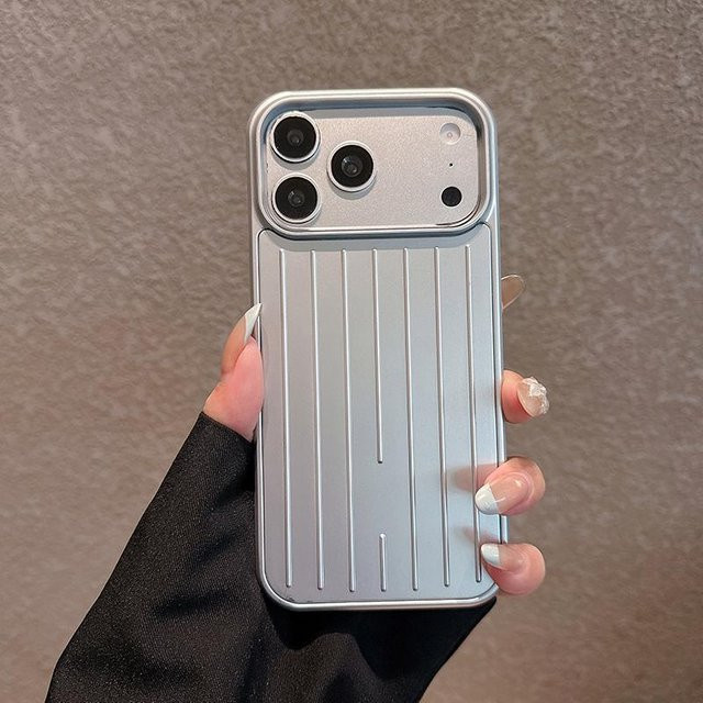 WildMoment Stoßfeste Handyhülle mit gestreifter Gepäcktextur für iPhone 17 16 15 14 13 Pro Max in Silber - Bild 1