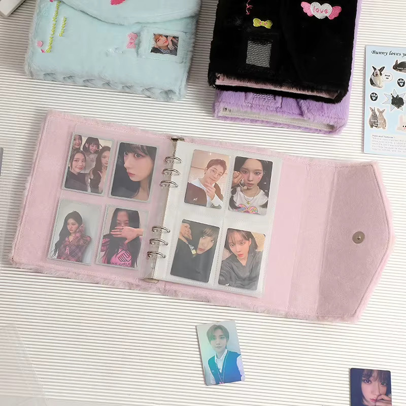 Plüsch A5 Binder Fotoalbum für Kpop Idol Fotokarten in Pink - Bild 1
