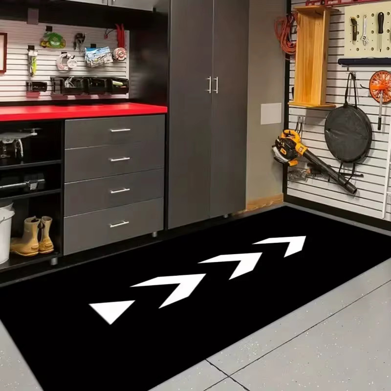 VIKAMA Motorrad-Teppich als ölbeständige und verschleißfeste Garagenmatte mit geometrischem Design, Breite: 120 cm, Höhe: 1 cm - Bild 2