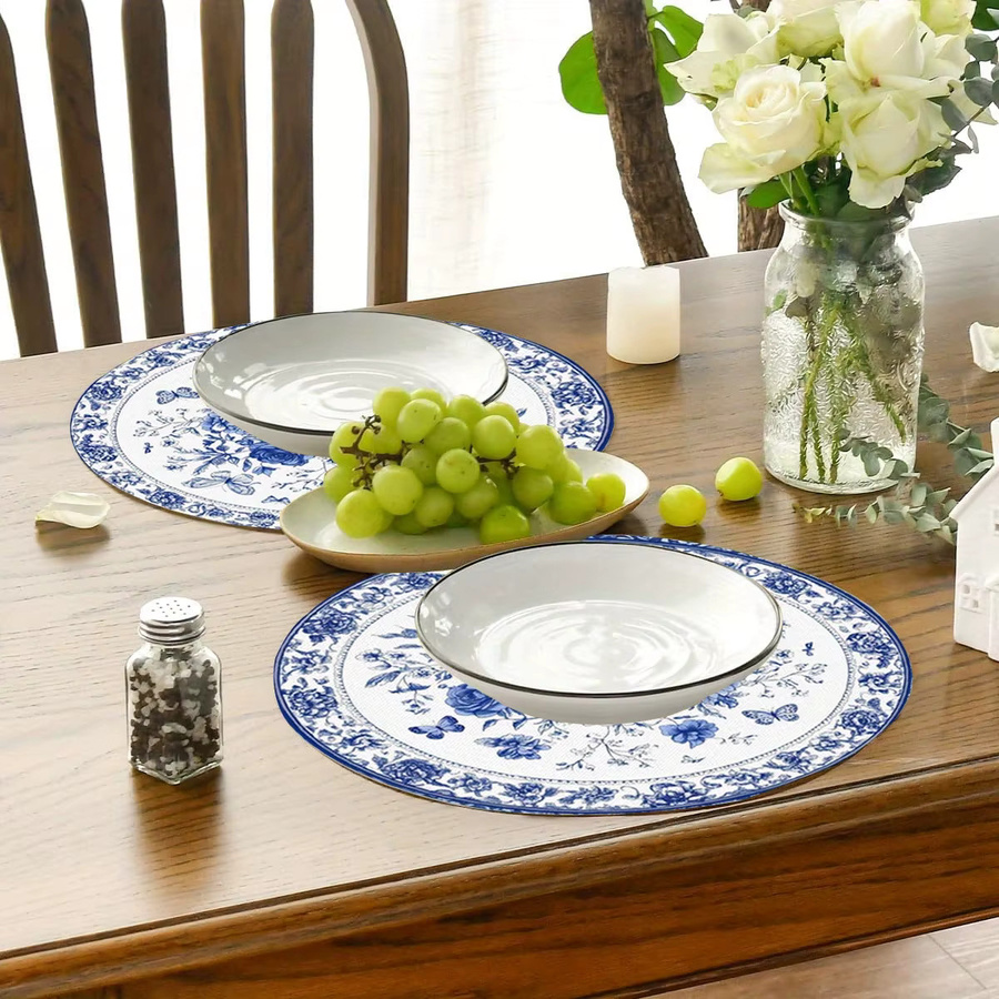 VIKAMA 4er Set Tischsets American Country Style mit blauen und weißen Blumen und Schmetterlingen, rund, wasserdicht - Bild 3