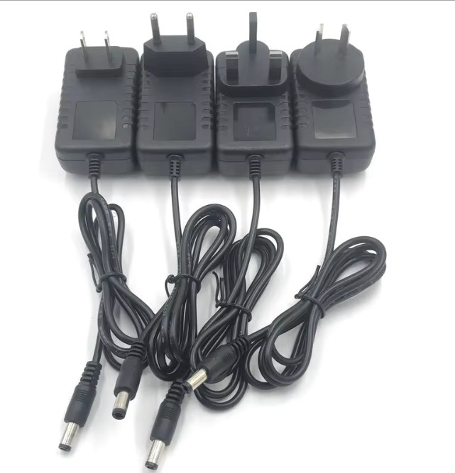 Dibea Ladegerät Adapter 26V für D008 Pro F8 Pro M500 TT8 MM8 K30 MT66 Akkusauger in Schwarz - Bild 3