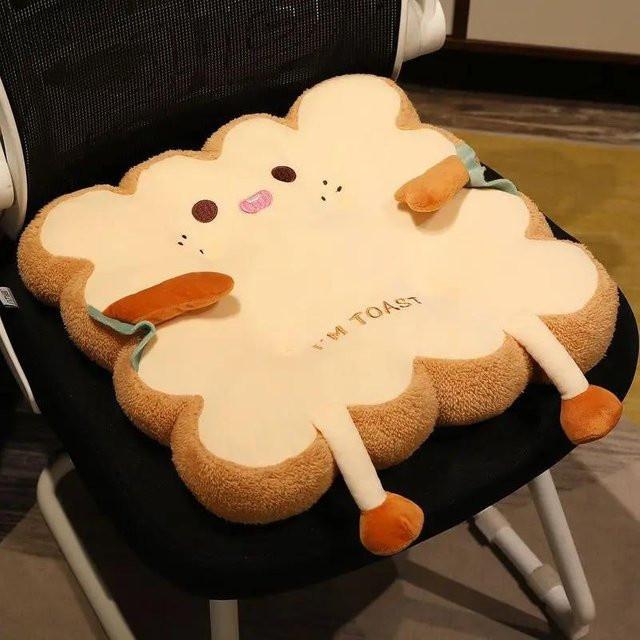 Dekoratives Toast-Kissen in Brot-Optik aus Memory Foam, beige Sitzkissen für Sofa und Stuhl - Bild 1