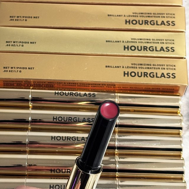 Hourglass Phantom Volumising Lipgloss, Glänzend - Bild 1