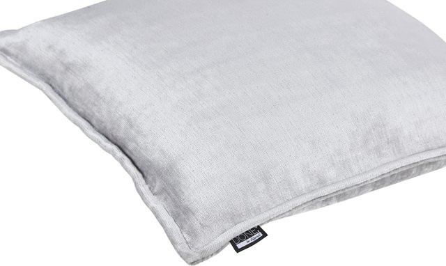DONE Kissenhülle Fame quadratisch aus Chenille in Grau - Bild 1