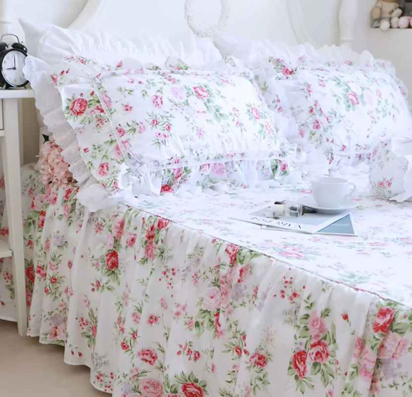 Julliette Dream Kissenbezug mit Rosen-Print und floraler Spitze, B/H: 50 x 70 cm - Bild 4