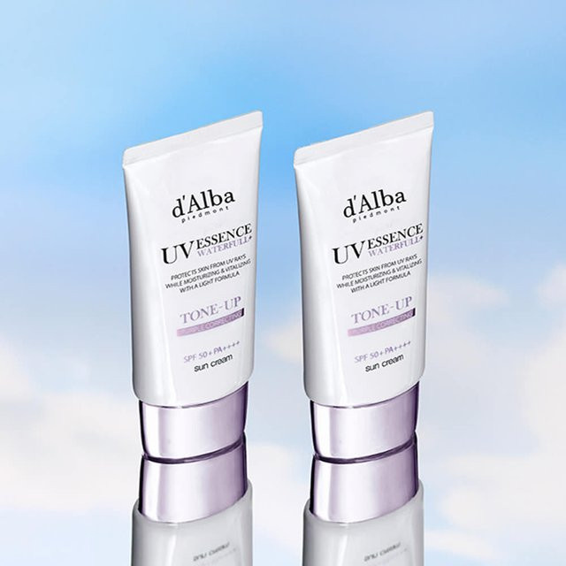d'Alba Vegan Waterfull Purple Tone-Up Sonnencreme SPF50+, 2x 50ml - Bild 1