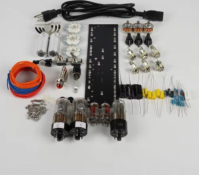 Professionelles 5E3 Gitarren-Stereo-Röhrenverstärker-Set in Multicolour - Bild 1