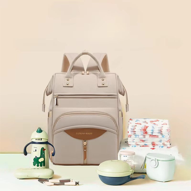 Multifunktionale Wickeltasche als Rucksack in Grün mit großer Kapazität und Trennung für Nass und Trocken - Bild 2
