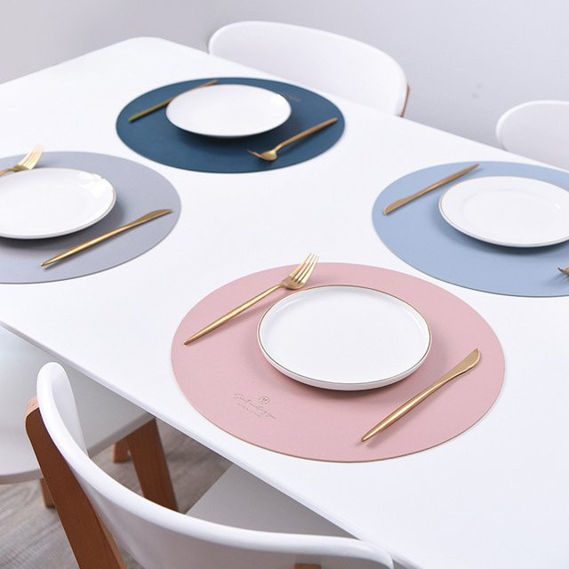 Runde Kunstleder-Tischsets von PGY in Grau, rutschfest und hitzebeständig, waschbar - Bild 1