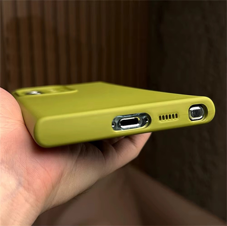Stoßfeste Flüssigsilikon Hülle mit Linsenschutz für Samsung Galaxy S26 Ultra S25 S24 S23 S22 Plus in Schwarz - Bild 3