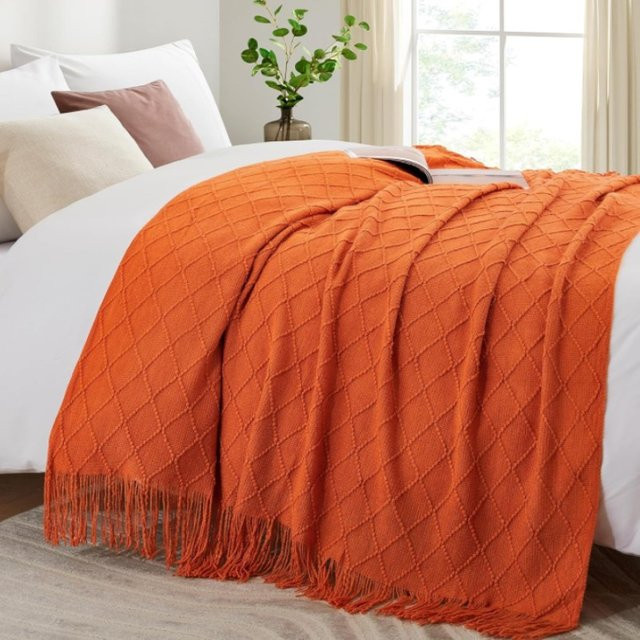 Orange gestrickte Überwurfdecke im Boho-Stil mit Quasten, B/B/H: 180 x 127 x 1 cm - Bild 1