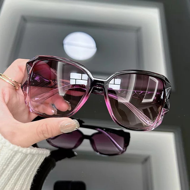 AKLFHNC Sonnenbrille, Quadrat, Vollrand, Kunststoff, Schwarz, Damen - Bild 1