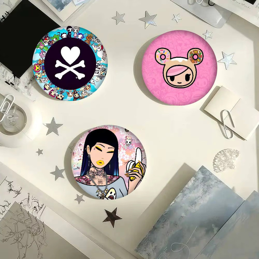 Kayou Brosche, Gnarpy auf einem Skateboard, Button-Pin - Bild 3