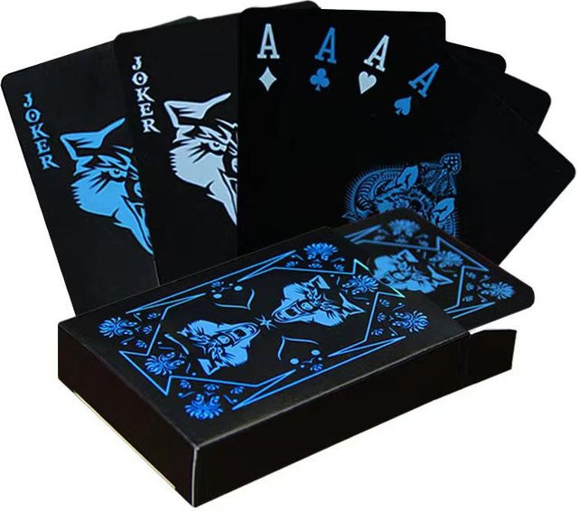 Binchi Keji Travel Wolf Spielkarten Sets, Schwarz, Kunststoff, ab 12 Jahre - Bild 1