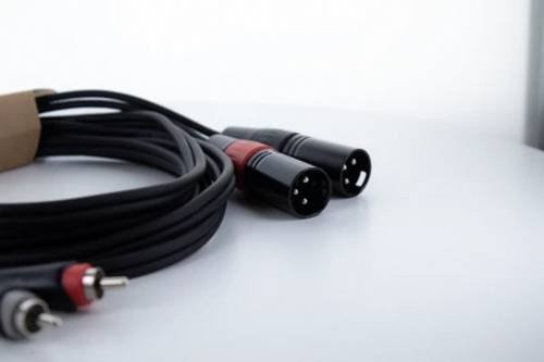 Cordial EU 1 MC XLR Verbindungskabel mit 2x XLR-Stecker 3-polig und 2x Cinch-Stecker, Schwarz, Länge: 1 m - Bild 1