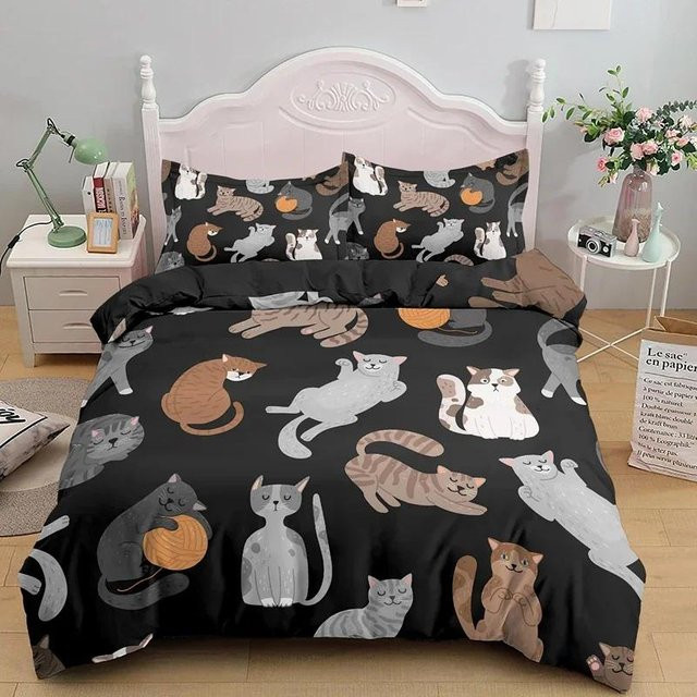 3-teiliges Bettwäscheset mit süßem Katzenmotiv von JMG Household Supplies, Bettbezug und Kissen aus Mikrofaser, Farbe: Schwarz, B/H: 140 x 210 cm - Bild 1