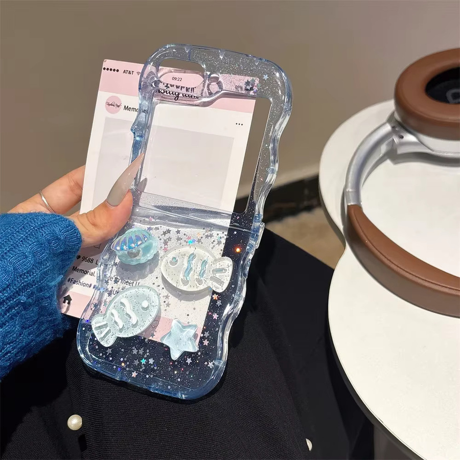 Stoßfeste transparente Handyhülle mit 3D Glitter Star Shell Fish Epoxy Design für Samsung Galaxy Z Flip 6, Flip5, Flip4 und Flip3 in Blau - Bild 3