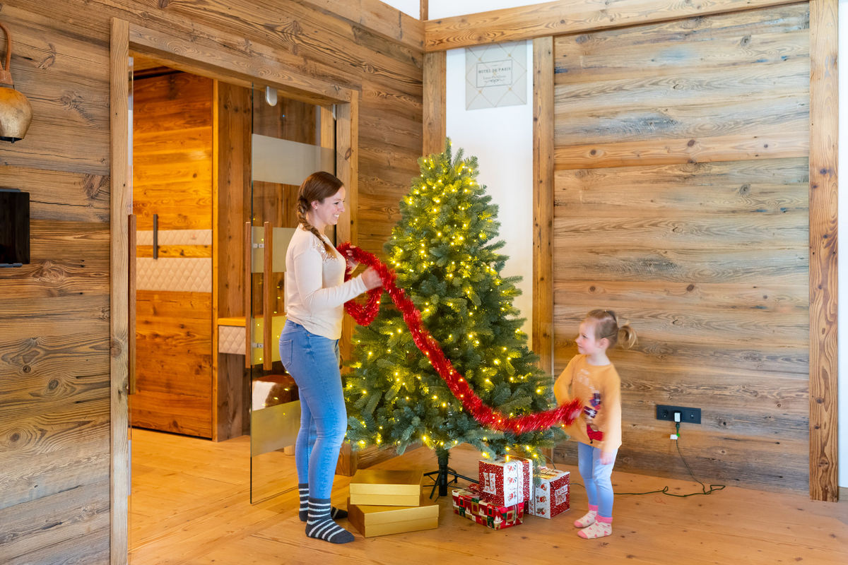 Evergreen Weihnachtsbaum Vermont Fichte grün aus Kunststoff H: 180 cm, B: 129 cm - Bild 5