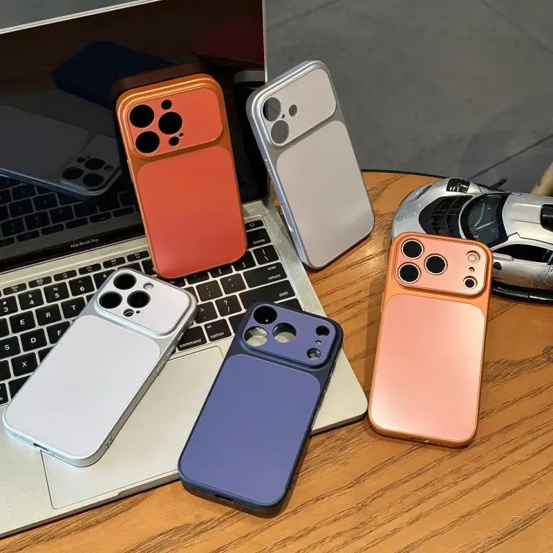 Stoßfeste PC und TPU Handyhülle mit großem Kameraobjektiv-Schutz für iPhone 17 Pro Max 16 15 14 13 Pro Max in Silber - Bild 2