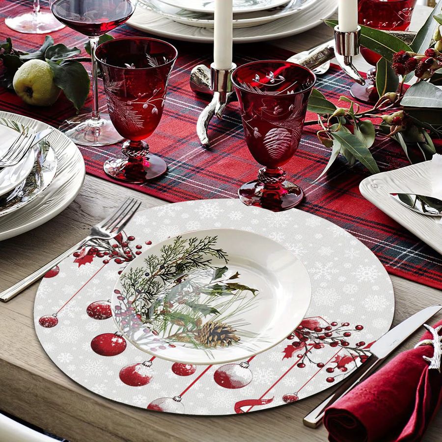 VIKAMA 6-teiliges Tischset-Set mit Schneekieferzweig für Weihnachts- und Feiertagsdekorationen - Bild 3