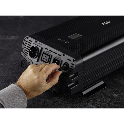 AEG Spannungswandler 2000 W Schwarz - Bild 3
