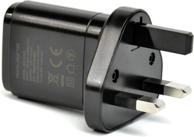 LG Netzladegerät MCS-02UR in Schwarz mit 1 x USB-A, 4,25W und 0,85A (UK-Stecker) - Bild 1
