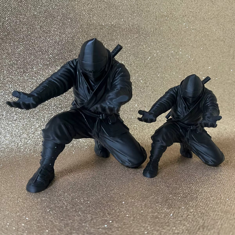 Ninja Desktop-Organizer 3D-gedruckter Stifthalter in Schwarz, kreatives Samurai-Ornament für deinen Schreibtisch, B/H: 12 x 10,8 cm - Bild 2