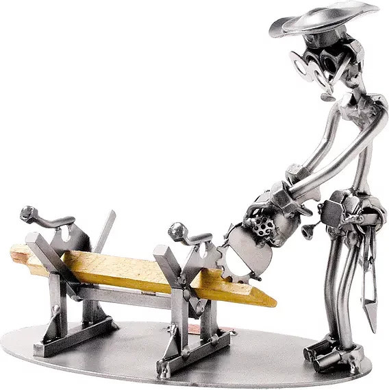 Schraubenmännchen Zimmermann von Hinz & Kunst aus Holz und Metall in Silber - Bild 1