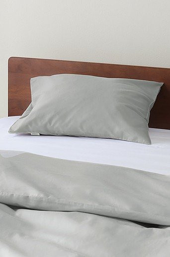 Jotex Kissenhülle aus Bio-Mako-Satin in Grau - Bild 1