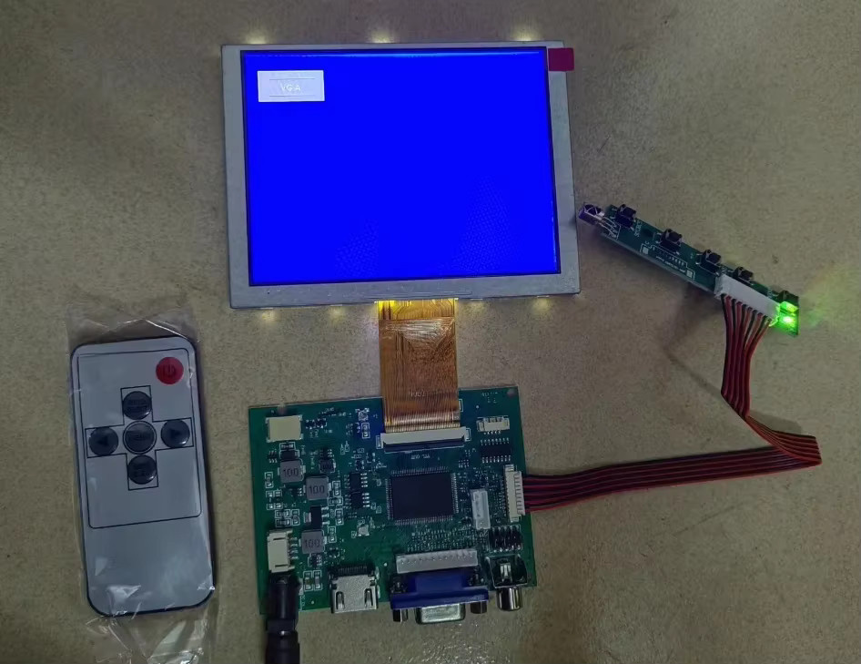Yqwsyxl LCD-Bildschirm ZJ050NA-08C 5 Zoll Display-Panel mit HDMI und VGA in Schwarz - Bild 1