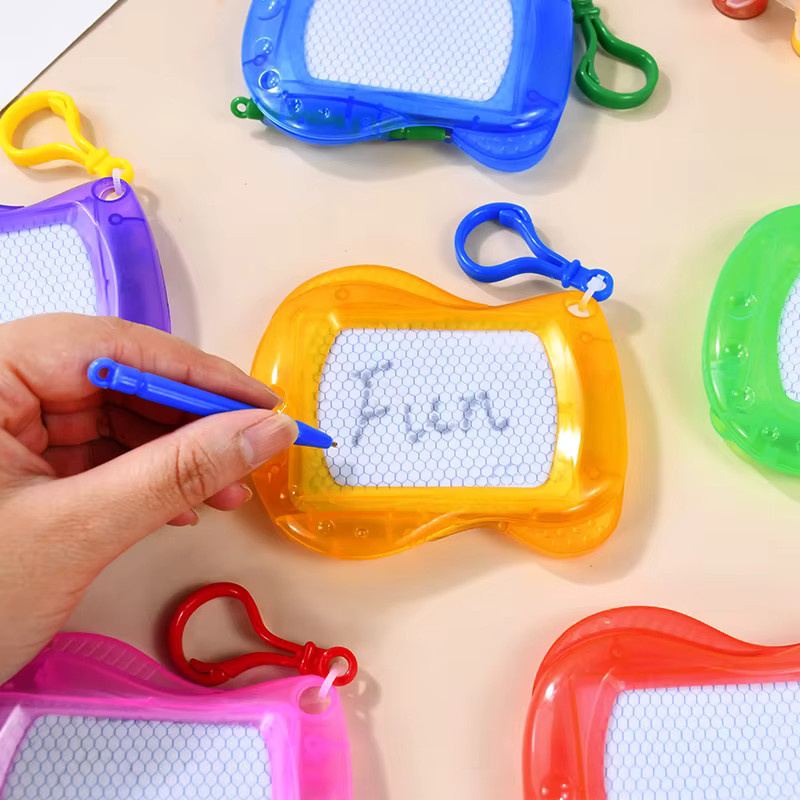 6er Set Mini-Magnet-Zeichenbretter mit Schlüsselanhänger, löschbare Whiteboards in Multicolor - Bild 2