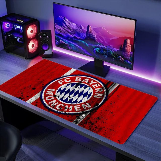 FC Bayern München Spielmatte XXL Rutschfest mit Verriegeltem Rand, Farbe: Rot, B x T: 100 x 50 cm - Bild 1
