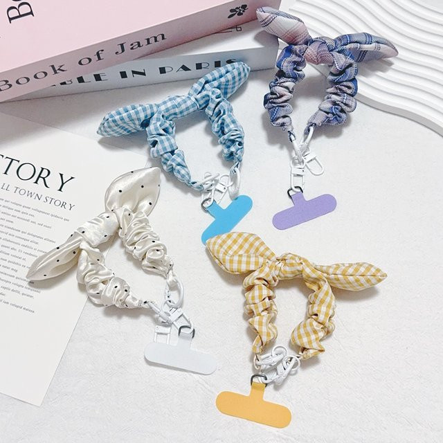 JINHR Handy-Lanyard für Damen in Lila, kurzes Handgelenkband als Anti-Verlust-Kette und Charm-Anhänger - Bild 1