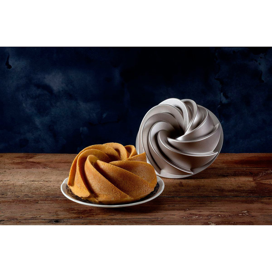 Dr. Oetker Gugelhupfform Twist in Beige mit Antihaftbeschichtung aus Aluminium - Bild 2
