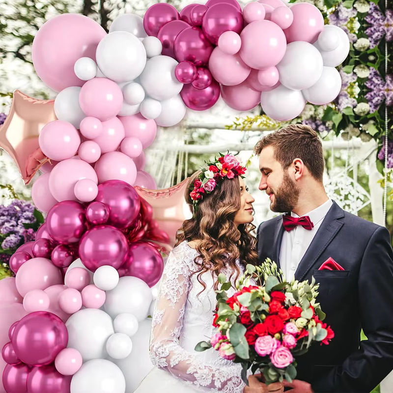 104-teiliges Ballonbogen-Set in Rosa und Weiß mit Sternen und Roségold-Stangen zur Dekoration für Hochzeiten - Bild 4