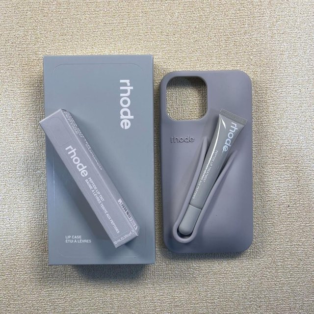 Rhode Silikon Handyhülle Set für iPhone 16 mit Stoßfestigkeit und Standfunktion in Grey - Bild 1