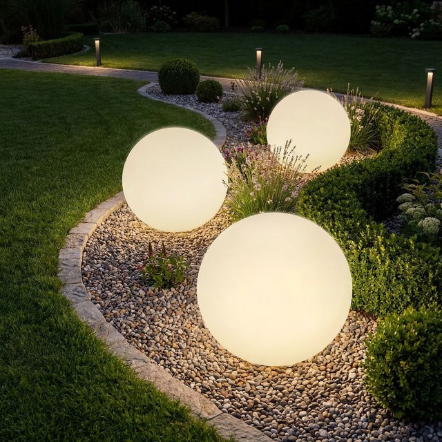 tectake Kugelleuchte Luminous Globe mit LED-Beleuchtung 12 W, Weiß, inklusive Fernbedienung und Erdspieß, B/T/H: 50 x 50 x 50 cm - Bild 1