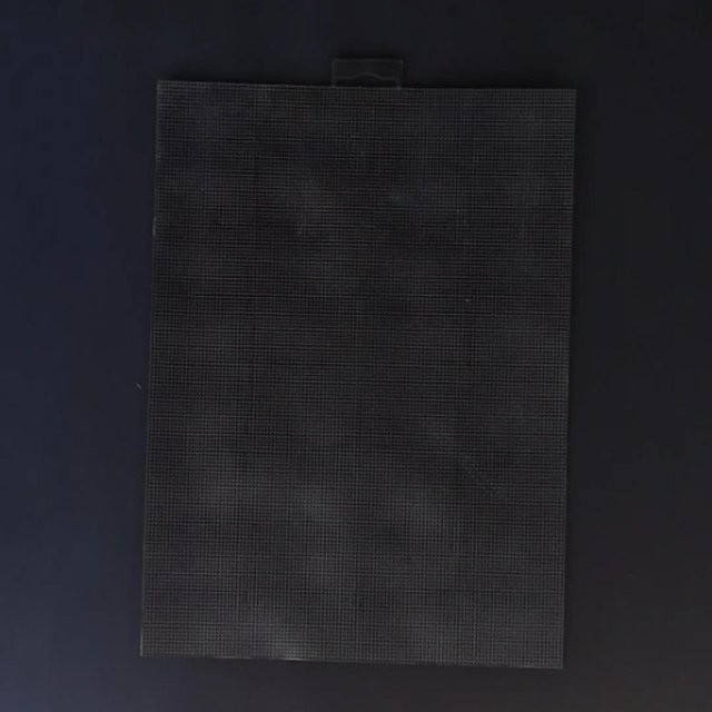 Binchi Kunststoff-Gittergewebe für DIY Handarbeit und Kreuzstich, 14 ct, Schwarz, B: 28 cm, H: 21 cm - Bild 1