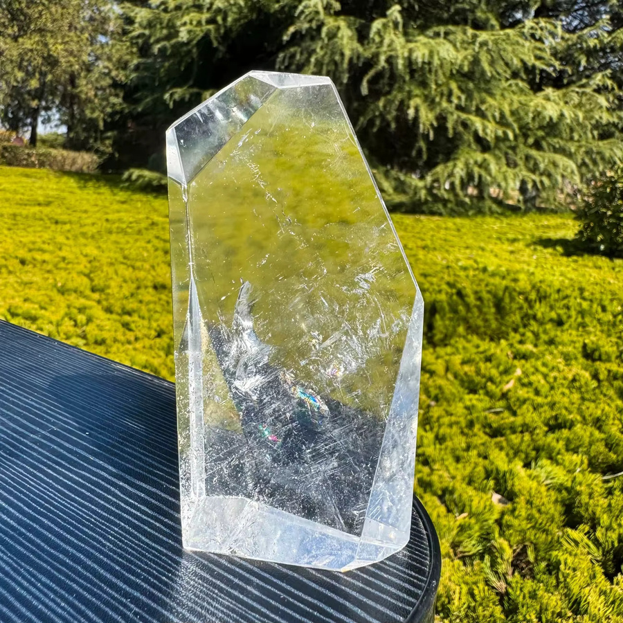 CrystalHola Kristallornament aus natürlichem klarem Quarz, facettierter Echtstein in organischer Form, transparent - Bild 4